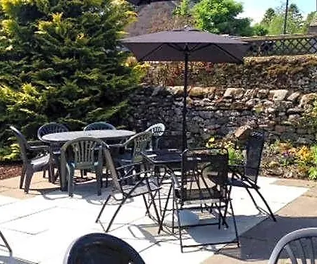 Hotel Punch Bowl 3*