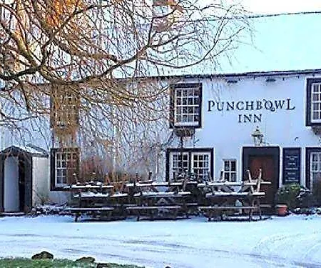 Punch Bowl Hotel 3*
